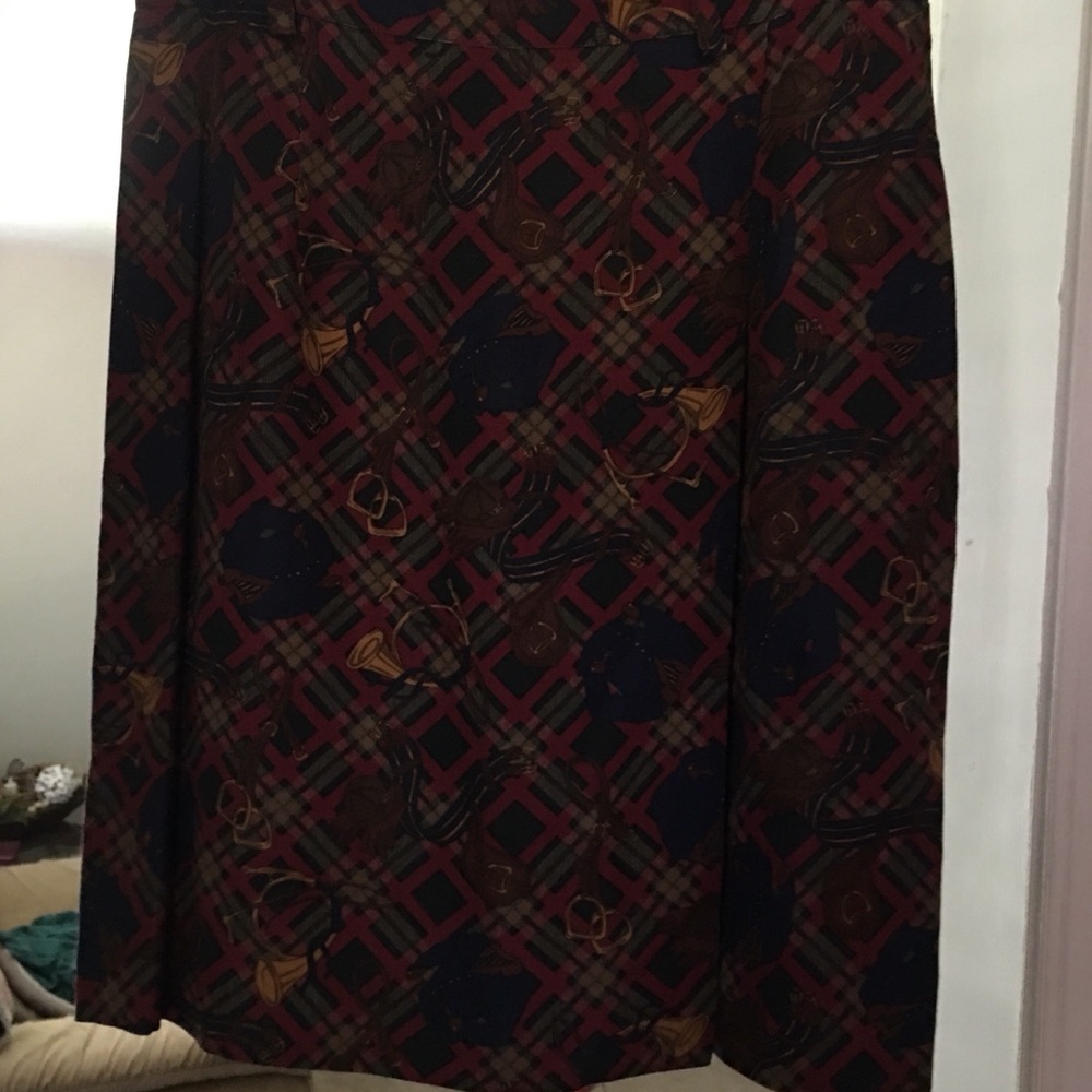 Mini skirt size 10. Bentley Arbuckle.